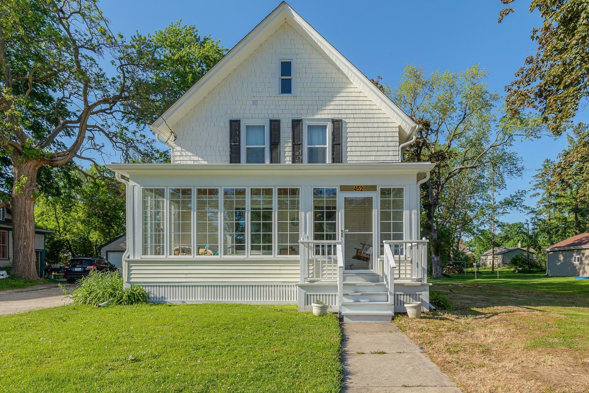 Property Photo: 452 W South St WI 53066