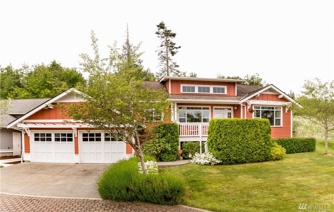 Property Photo:  50  Tanoak Court  WA 98382 
