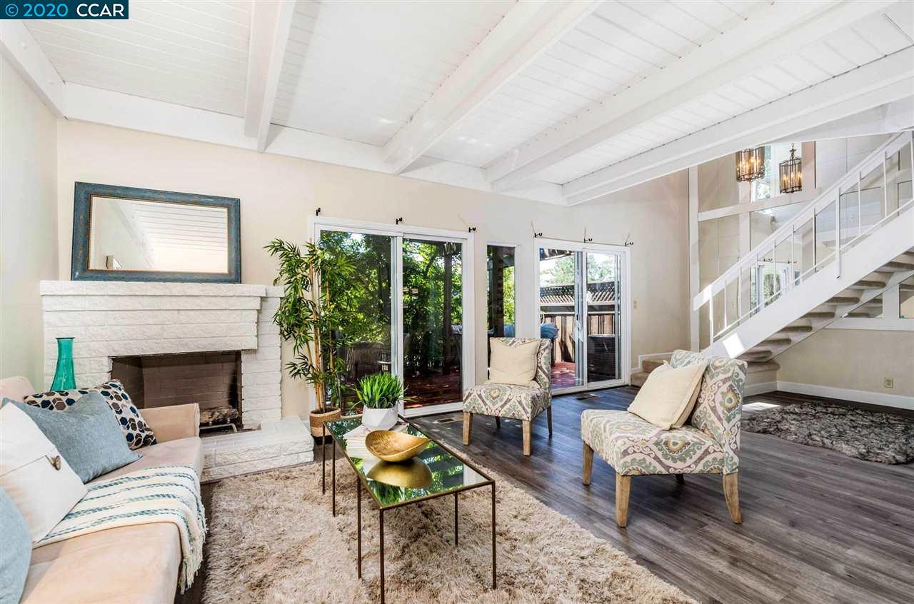 Property Photo: 422 Wildcroft Dr CA 94553-5825