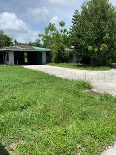 Property Photo:  510 Leach Street  FL 34223 