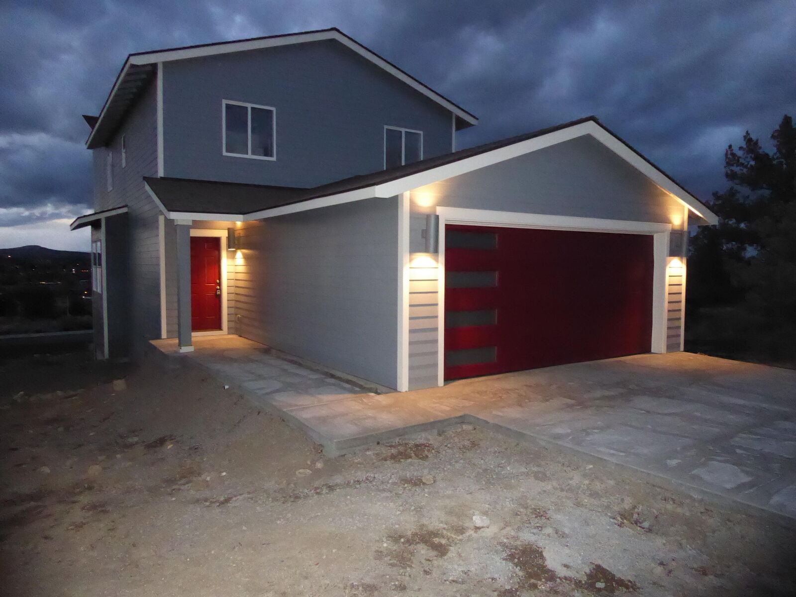 Property Photo:  433 SE Larkspur Drive  OR 97741 