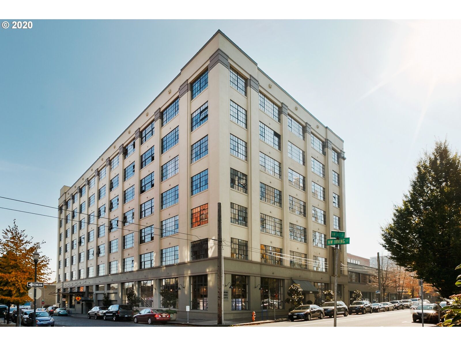 Property Photo: 1314 NW Irving St 701 OR 97209