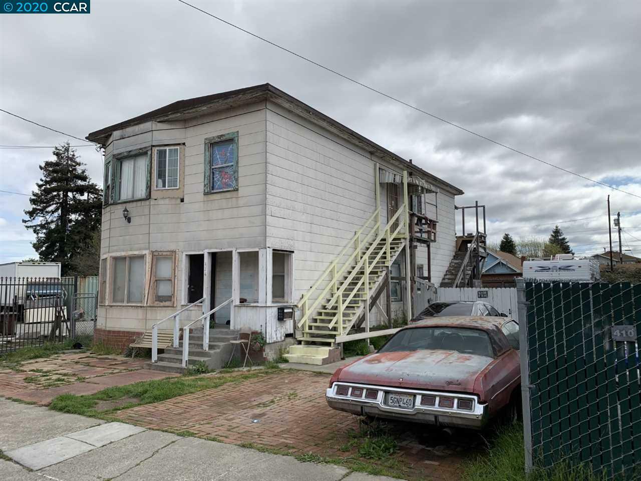 Property Photo:  424 1st St  CA 94801 