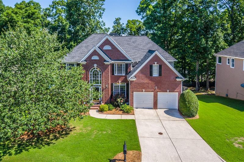 Property Photo:  300 Westbury Lane  GA 30005 