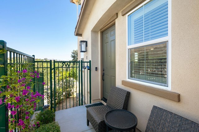 Property Photo:  277 Morro Way 1  CA 93065 