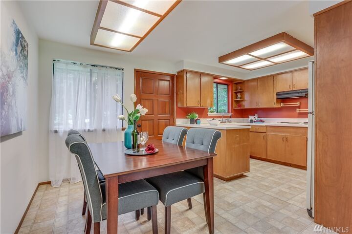 Property Photo: 14833 438th Avenue SE WA 98045