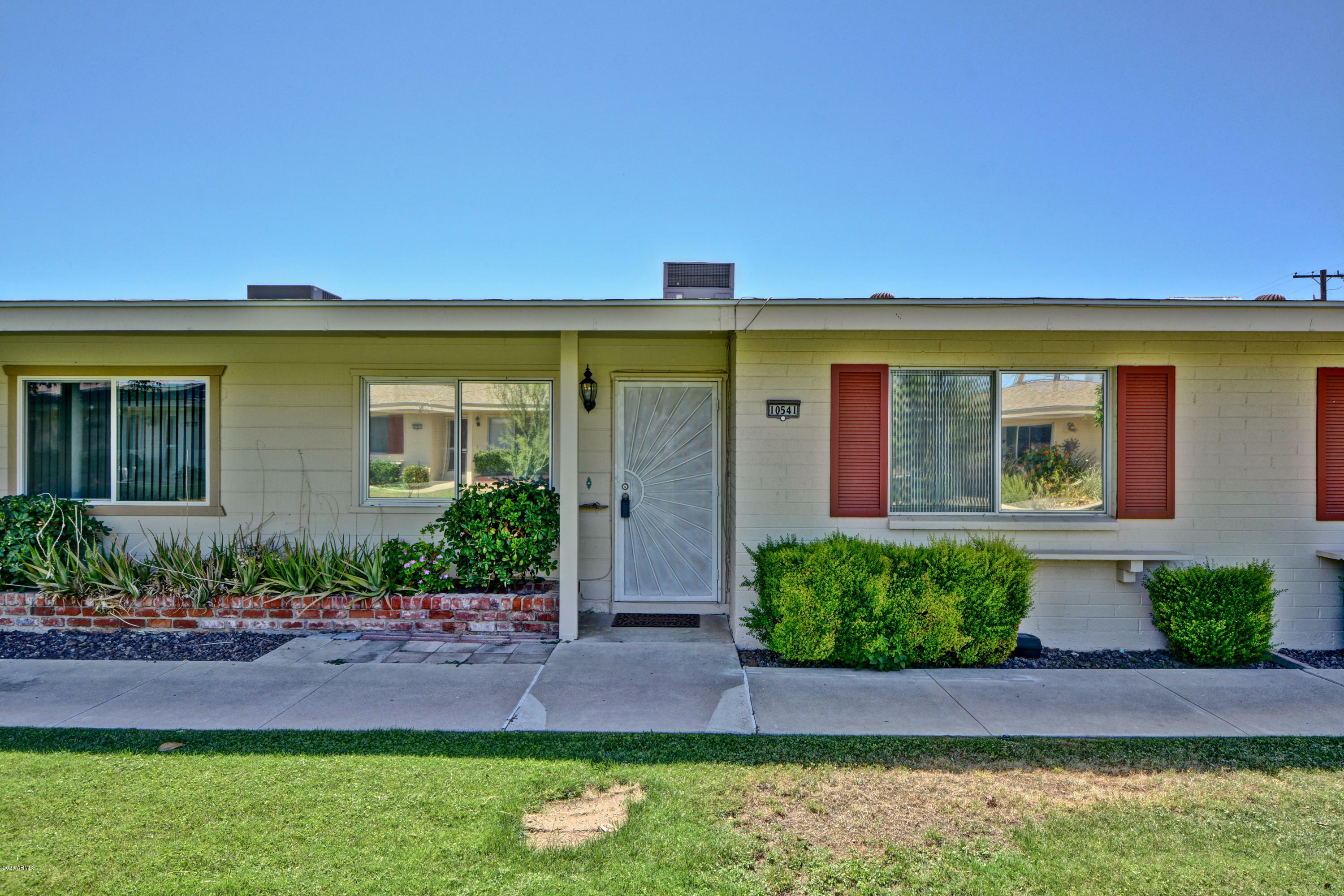 Property Photo: 10541 W Coggins Drive AZ 85351