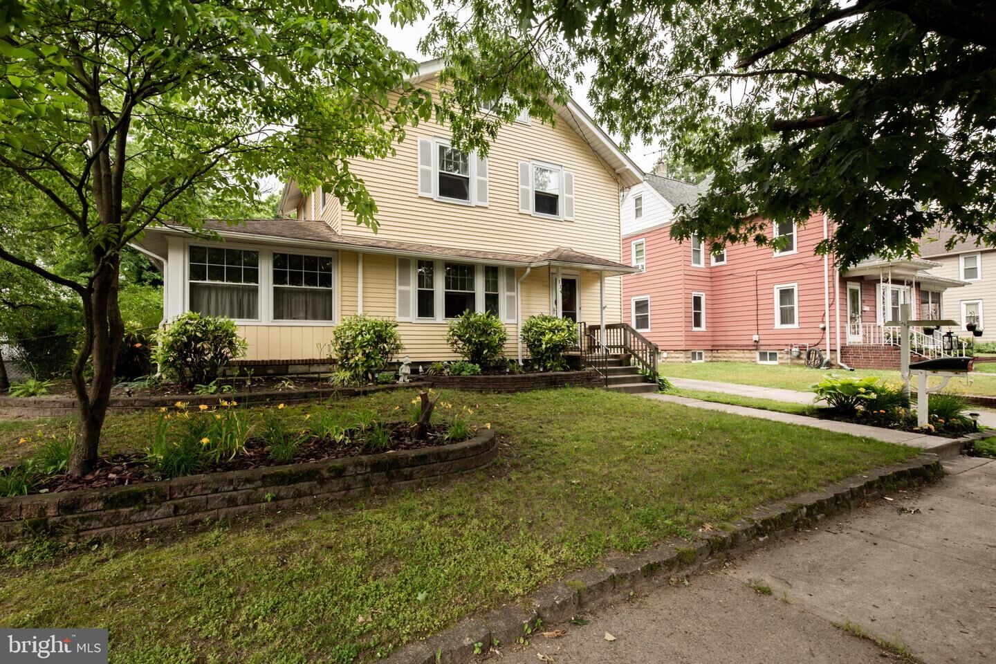Property Photo:  114 East Avenue  NJ 08085 