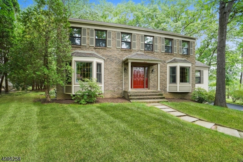 Property Photo:  11 Wynwood Rd  NJ 07054 