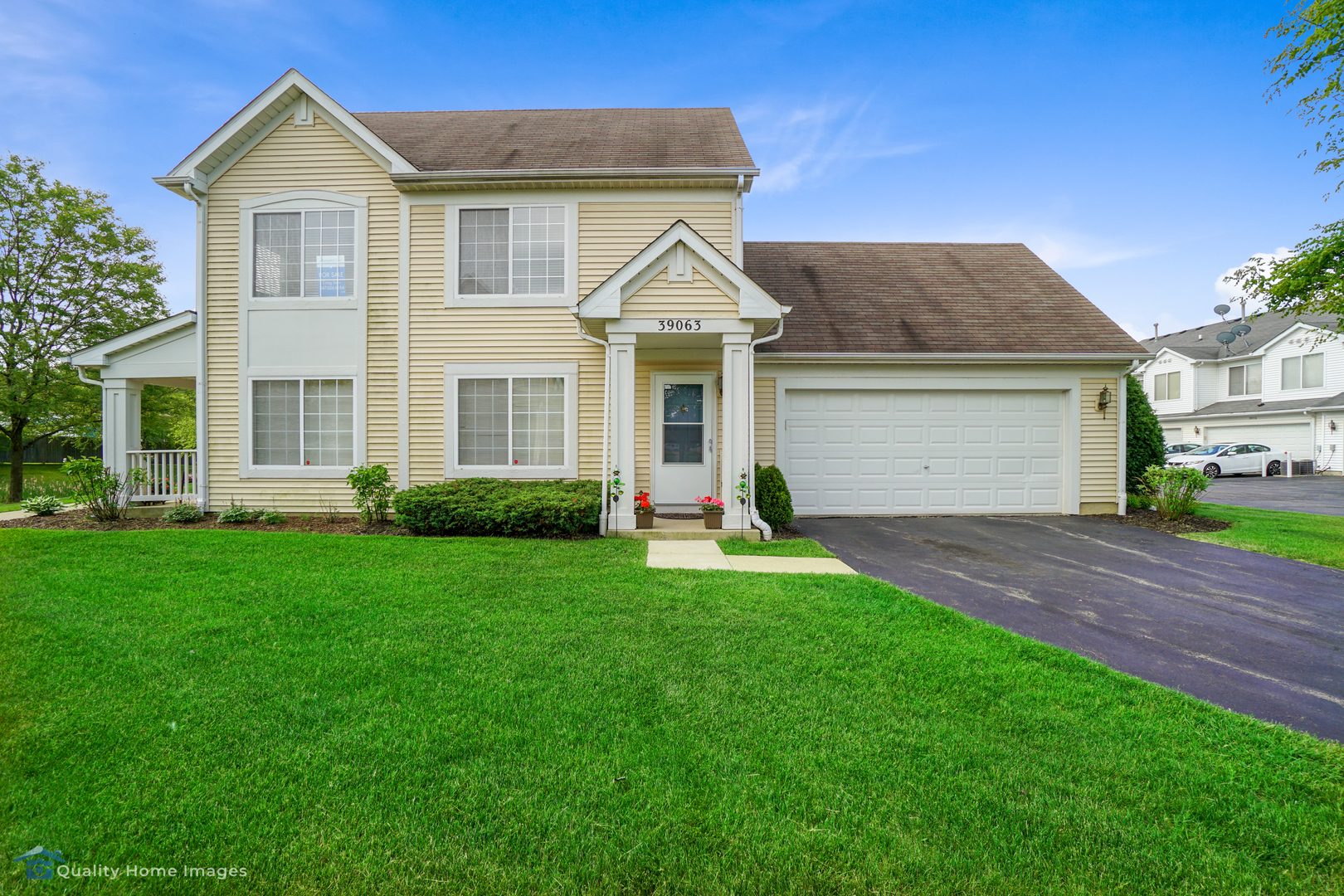 Property Photo: 39063 North Aberdeen Lane 39063 IL 60083