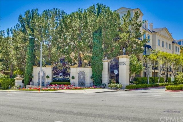 Property Photo:  3425 Watermarke Place  CA 92612 