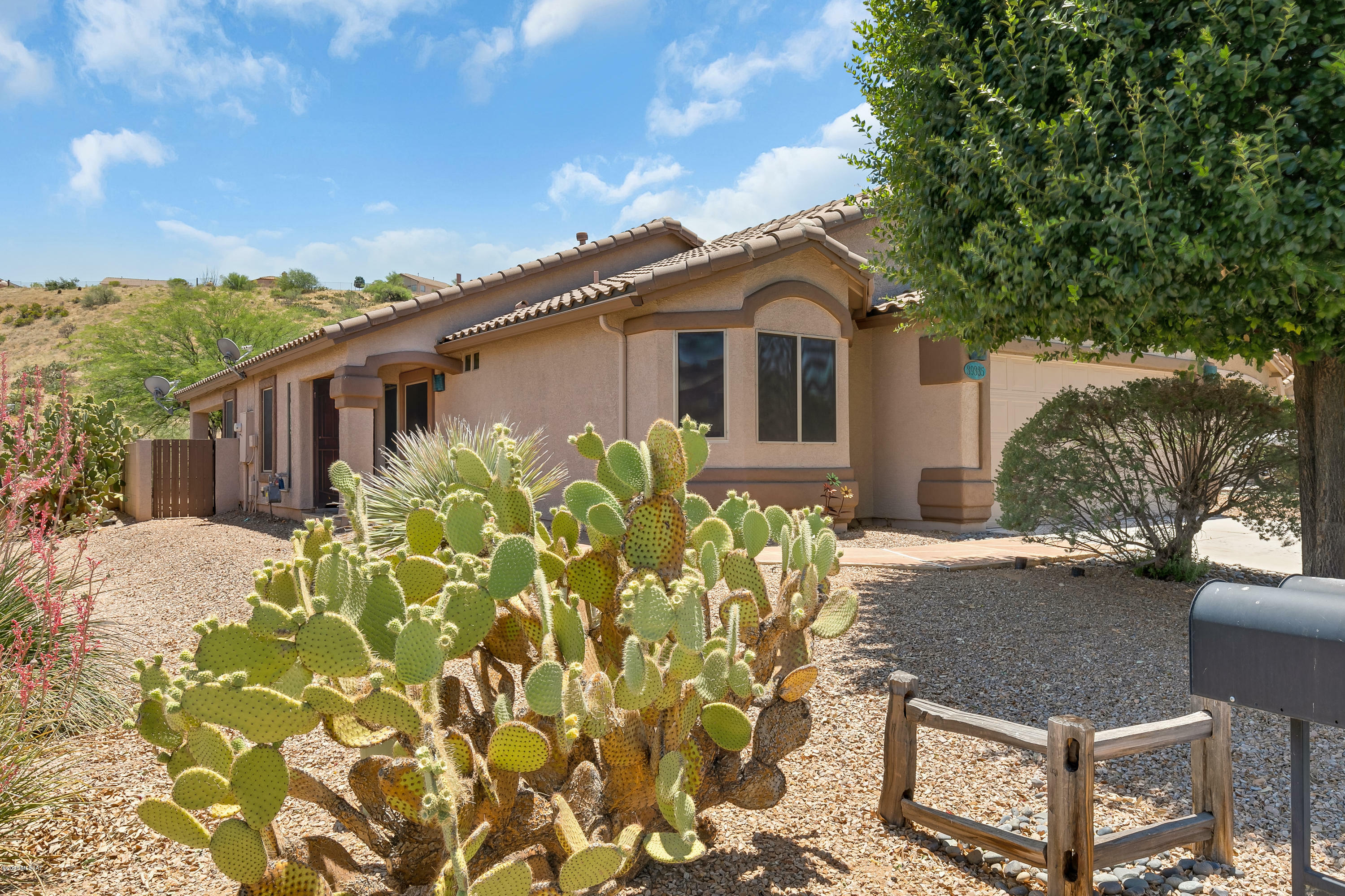 Property Photo: 39335 S Old Arena Drive AZ 85739