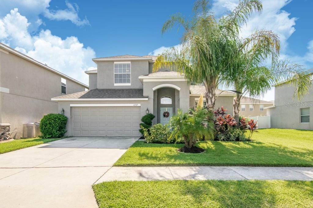 Property Photo:  12317 Kentbrook Manor Lane  FL 33579 