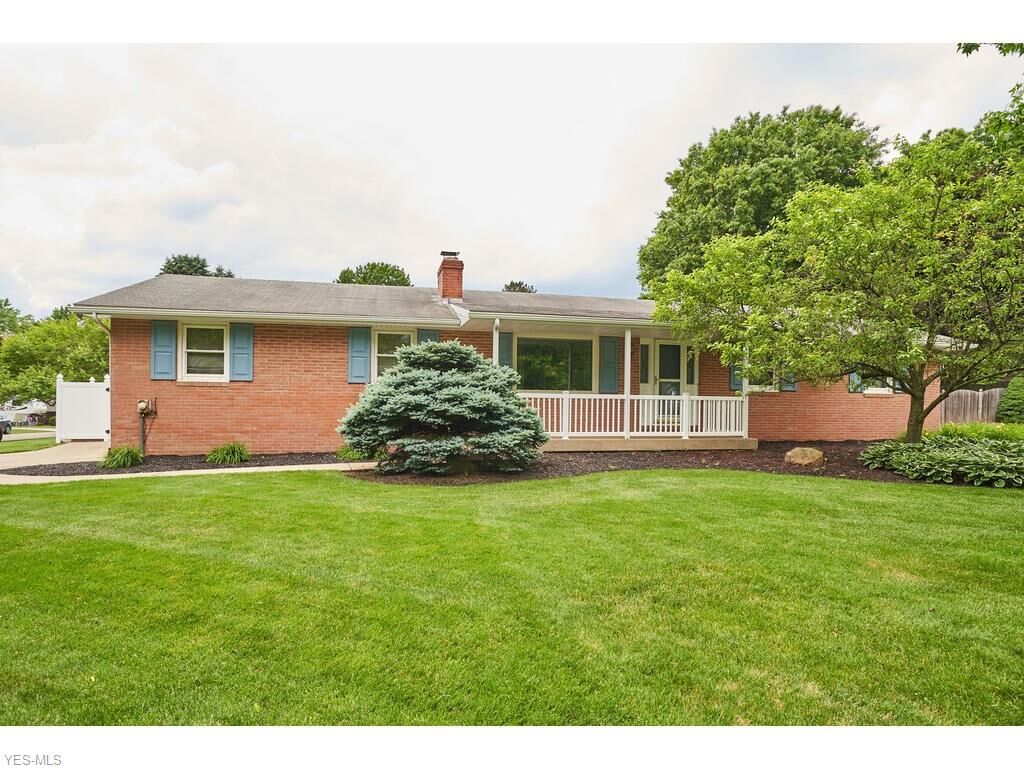 Property Photo: 4691 Suzette Avenue NW OH 44647