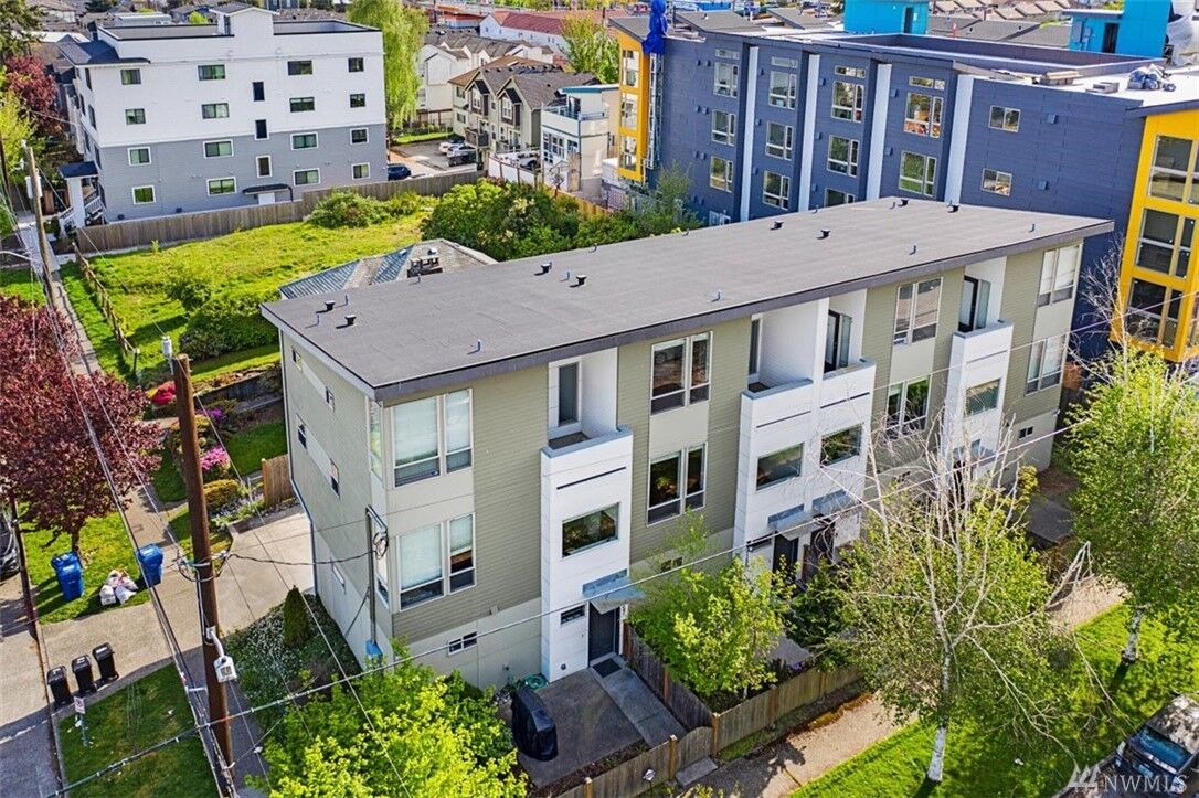 Property Photo:  1157 N 88th Street  WA 98103 