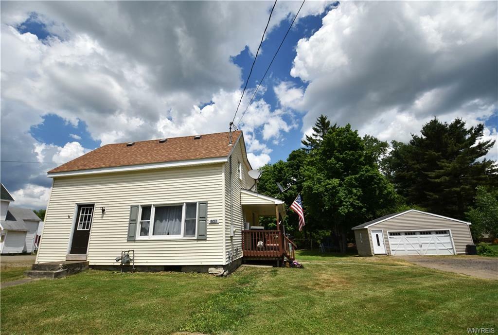 Property Photo: 11432 Route 98 NY 14065