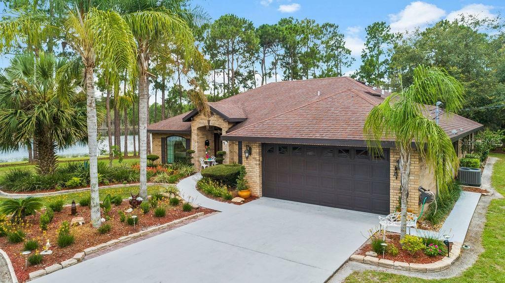 Property Photo: 2695 Kingsdale Drive FL 32738