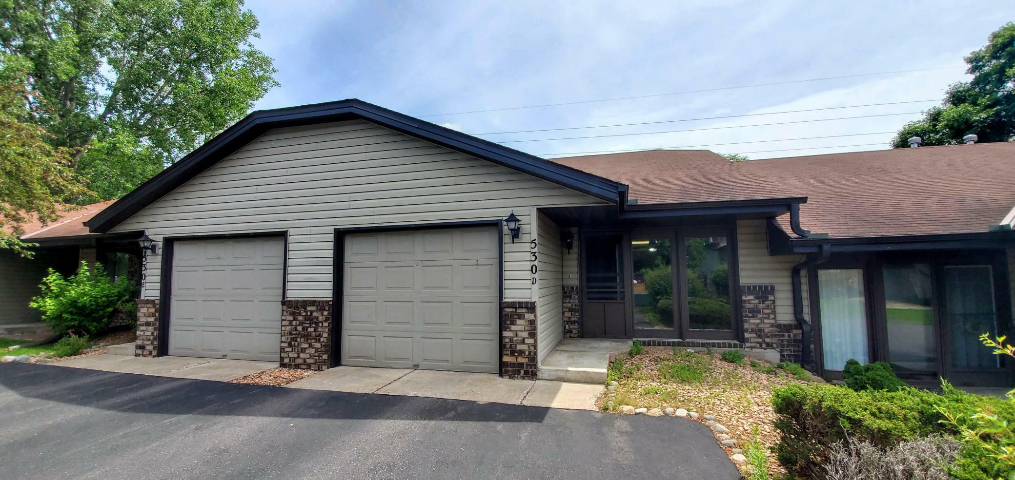 Property Photo: 530 Auburn Place NW D MN 55330