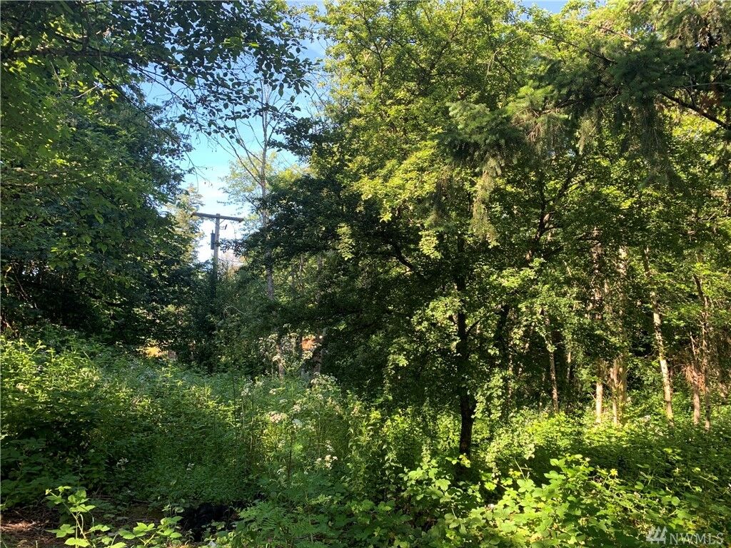 Property Photo: 5212 S 372nd St WA 98001