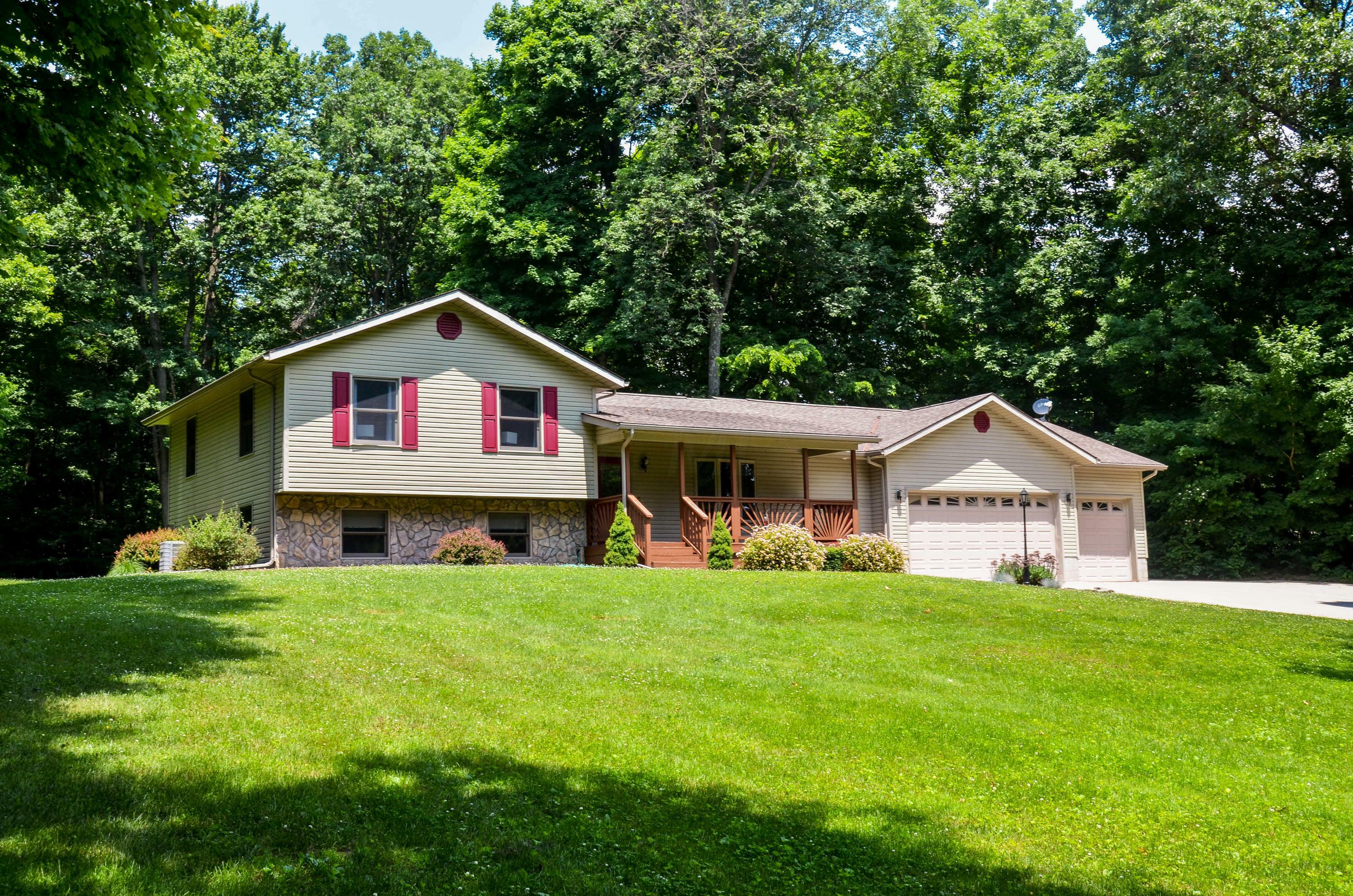 Property Photo:  9547 Hunt Road  OH 43071 