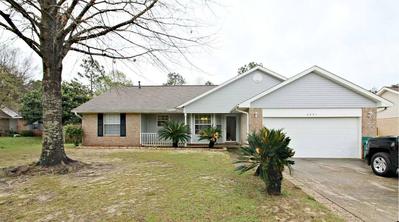 Property Photo:  2831 Geronimo Drive  FL 32539 