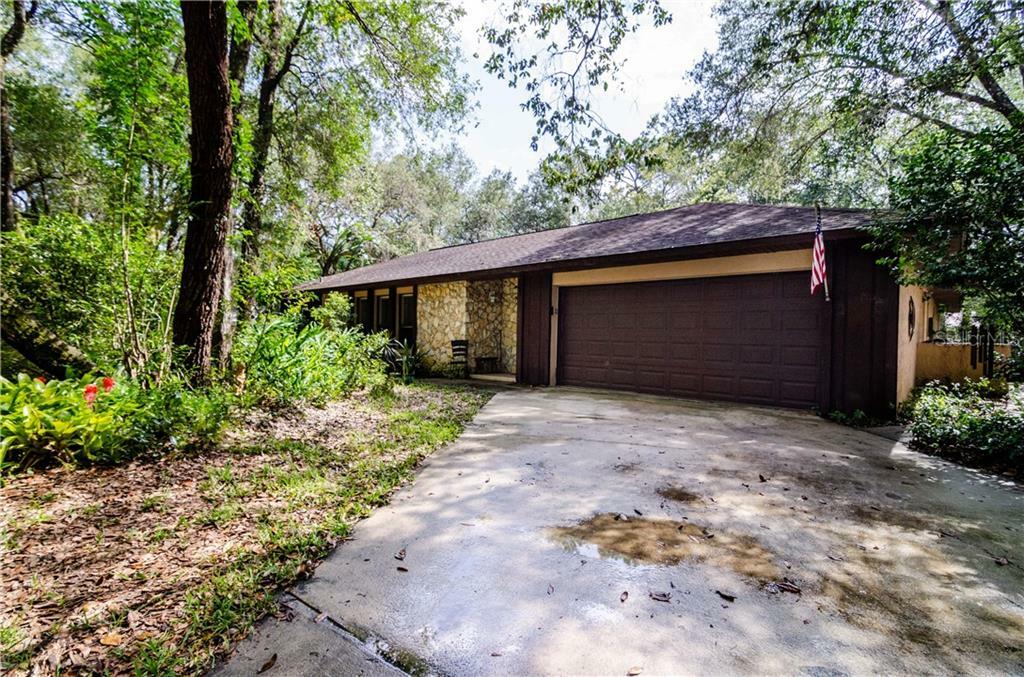 Property Photo:  526 Enderby Road  FL 32766 