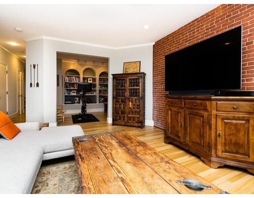 Property Photo:  23 Monument Square 2  MA 02129 