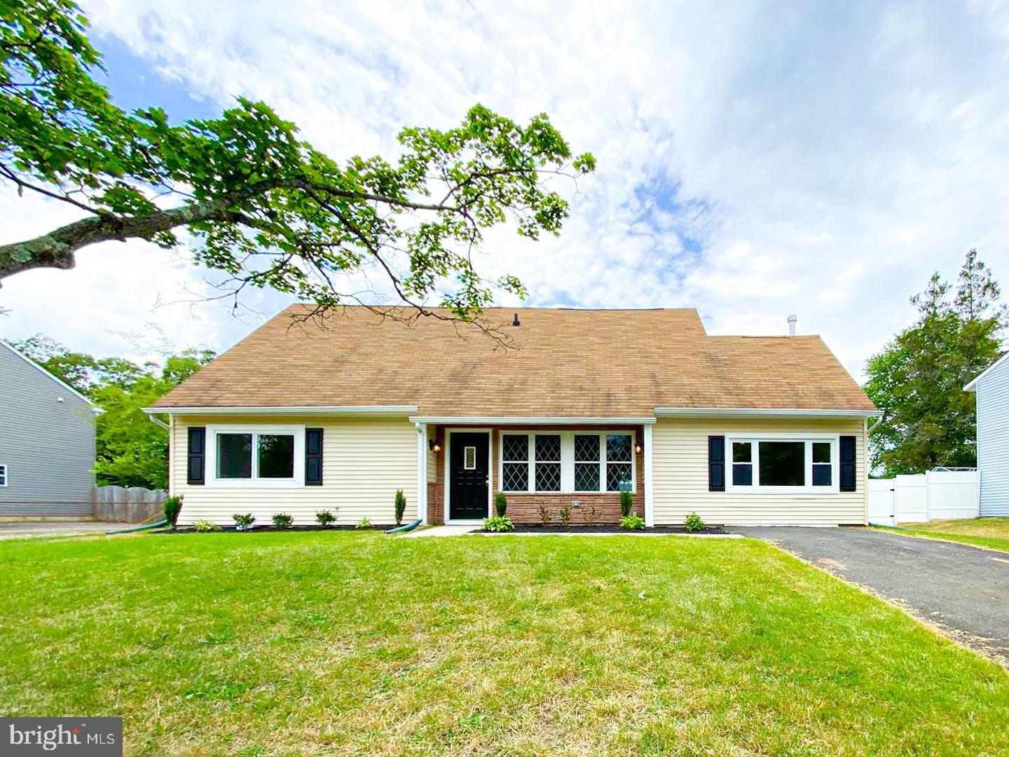 Property Photo: 38 Pershing Lane NJ 08081