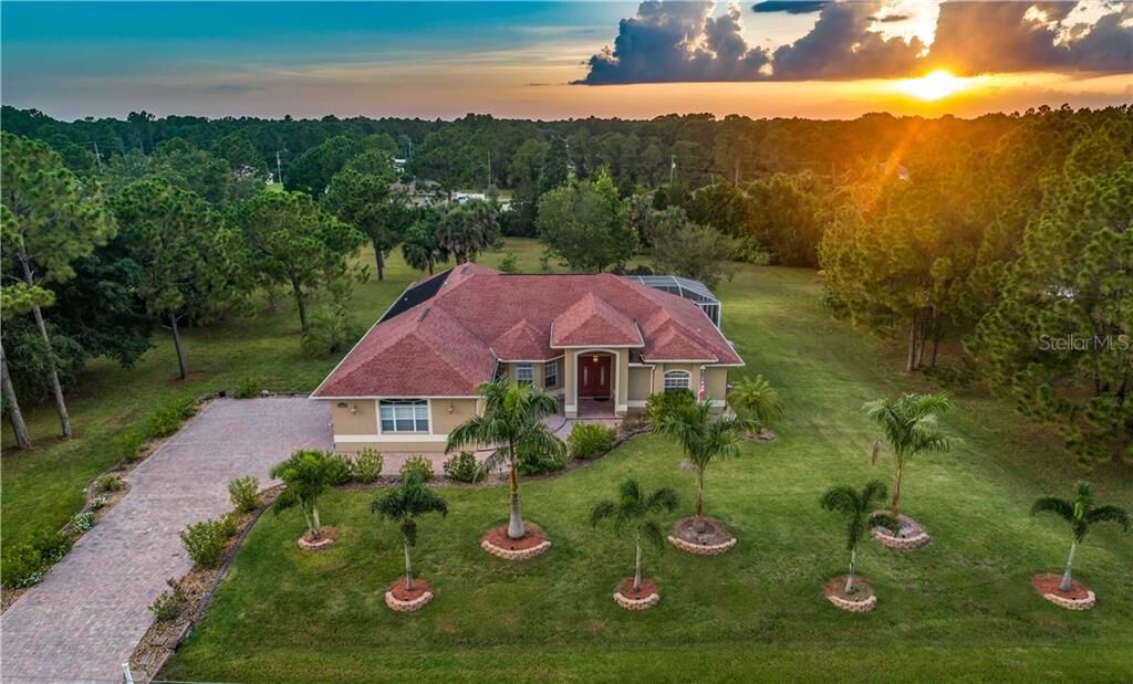 Property Photo:  1143 Napoleon Road  FL 34288 