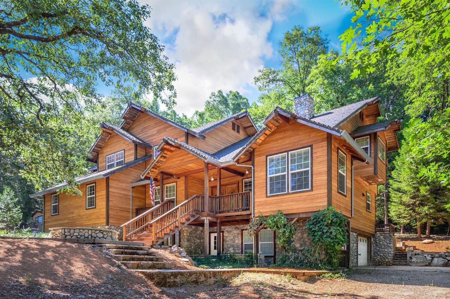 Property Photo:  12807 Madrone Forest Drive  CA 95959