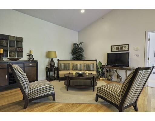 Property Photo:  59 Cluff Rd 86  NH 03079 
