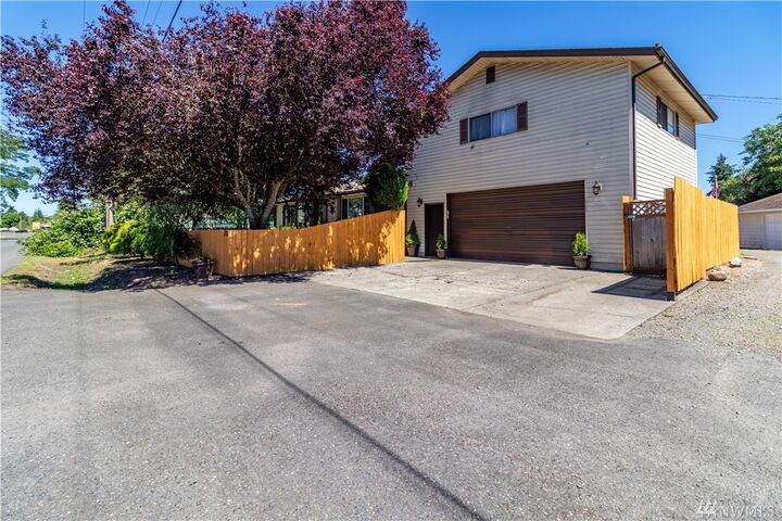 206  Tilley Avenue  Centralia WA 98531 photo