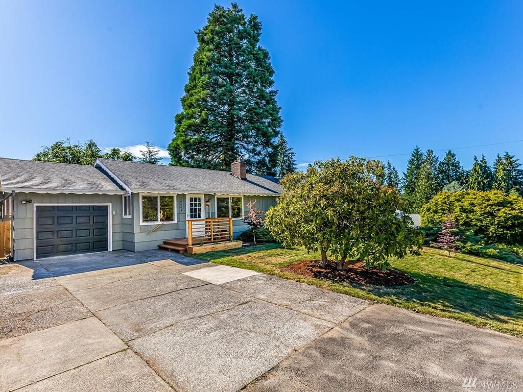 Property Photo:  16605  19th Avenue SW  WA 98166 