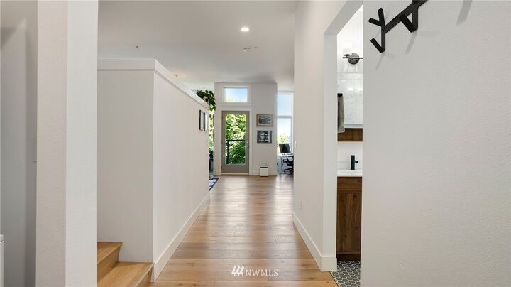 Property Photo: 655 Crockett Street A105 WA 98109