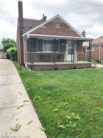 Property Photo: 22764 Courtland Avenue MI 48021