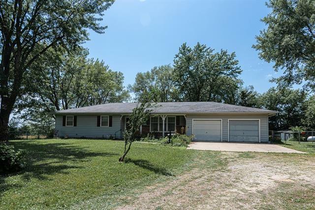 Property Photo:  21401 251st Street  KS 66054 