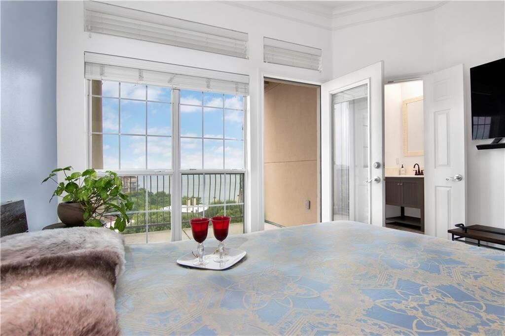Property Photo:  2918 Ranch Road 620 N 251  TX 78734 