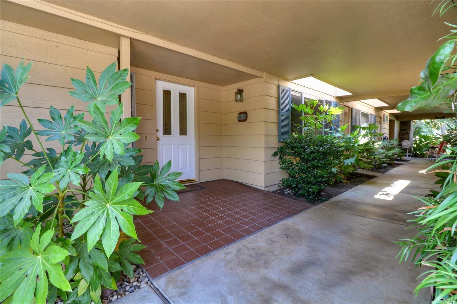 Property Photo:  419 Twin Lakes Circle C  CA 95409 