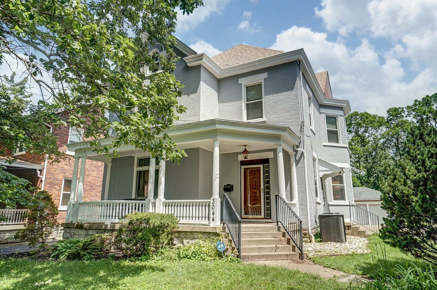 Property Photo:  3044 Lischer Ave  OH 45211 