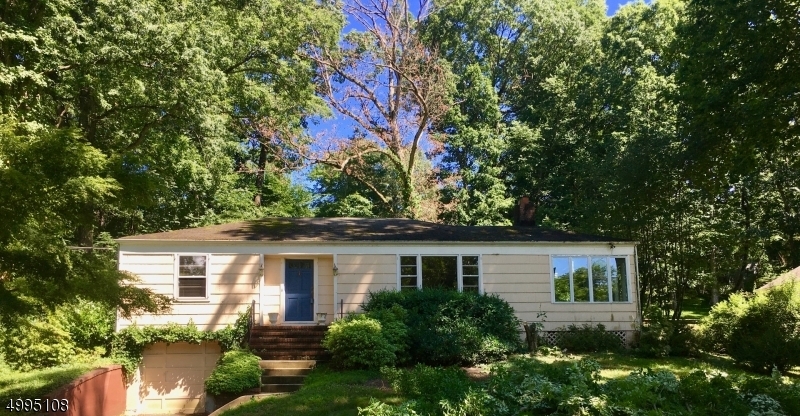 Property Photo:  587 Fairmount Ave  NJ 07928 