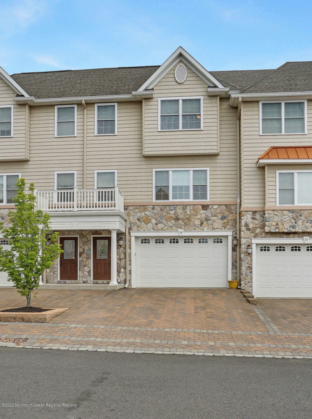 Property Photo:  34 White Oak Lane  NJ 07747 