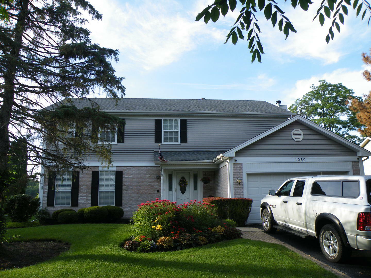 Property Photo:  1950 Honey Locust Drive  IL 60102 