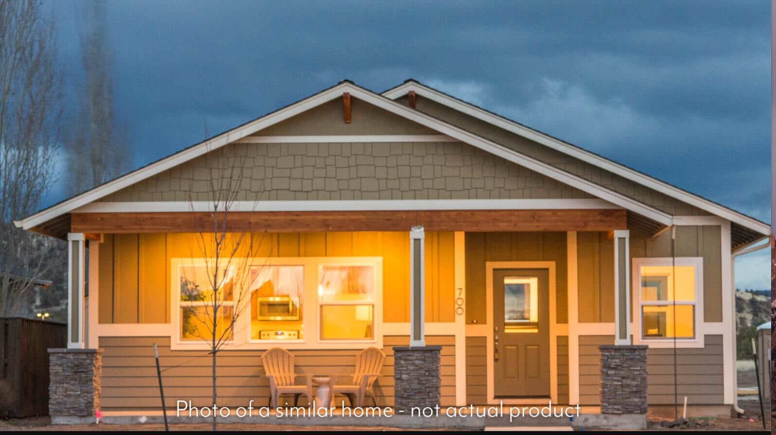 Property Photo:  1040 SE Greenleaf Lane  OR 97741 