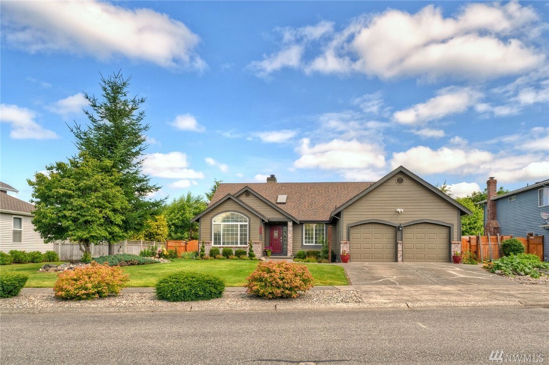 Property Photo:  3029 Christianson Ave  WA 98022 