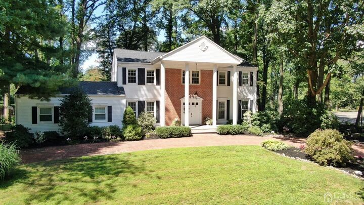 17 Boston Post Road  East Brunswick NJ 08816 photo