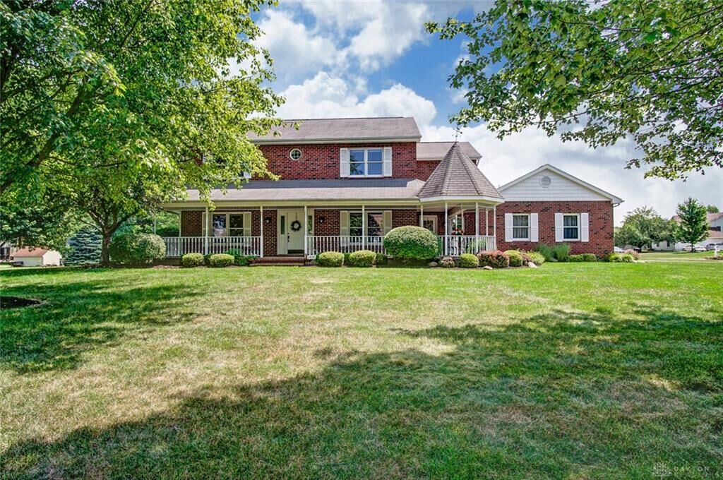 Property Photo: 2455 Shenandoah Drive OH 45373