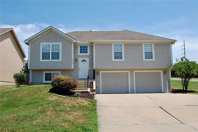 Property Photo: 4423 Garland Street KS 66048