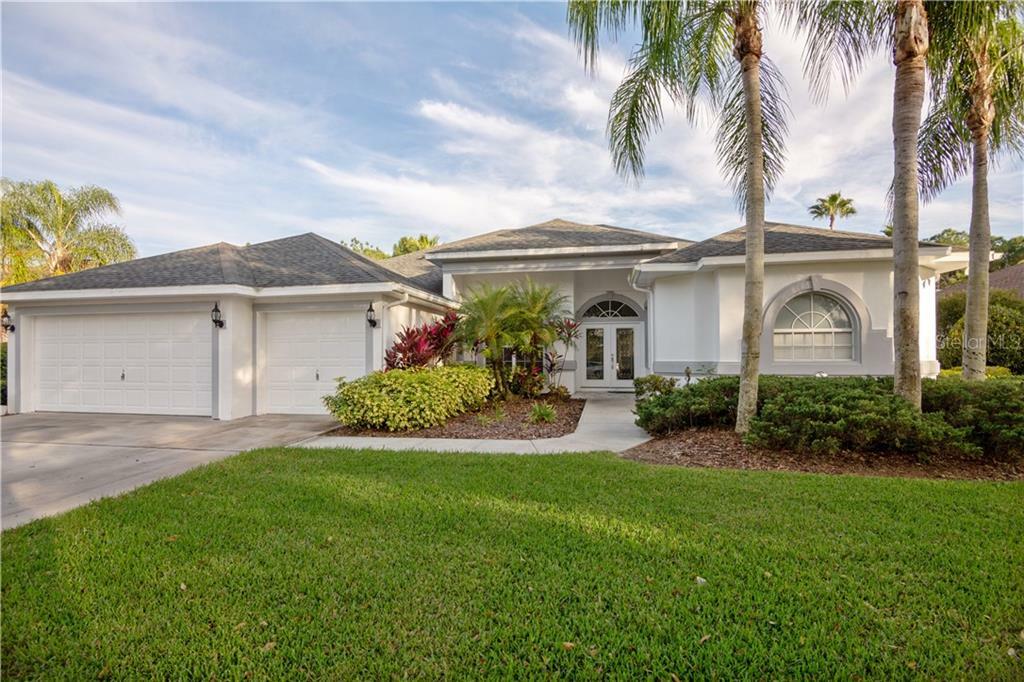 Property Photo:  5407 Burnt Hickory Drive  FL 33596 