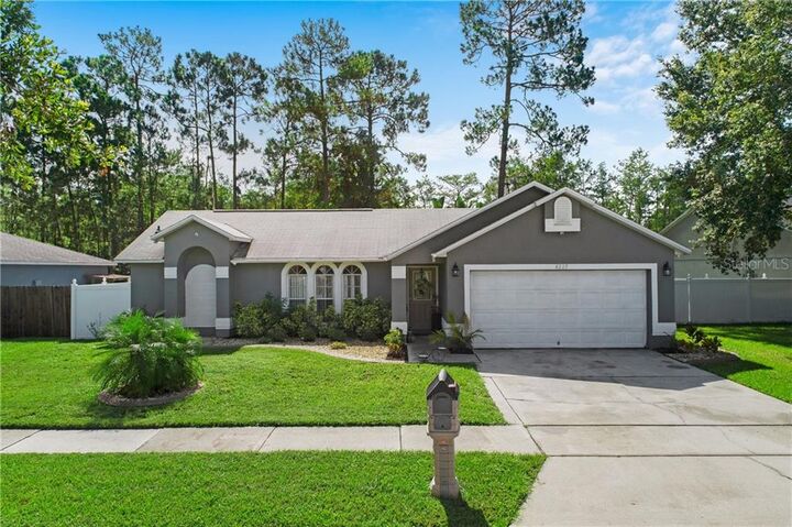 Property Photo:  4227 King Edward Drive  FL 32826 