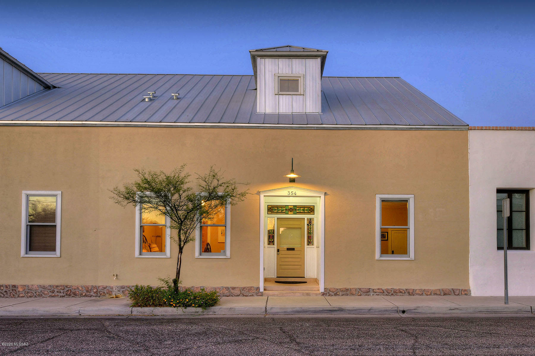 Property Photo: 354 N Court Avenue AZ 85701